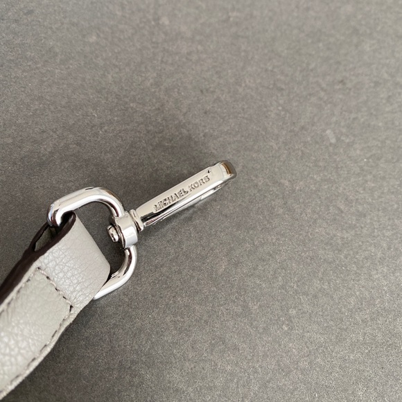 Michael Kors Bag - Picture 6 of 12